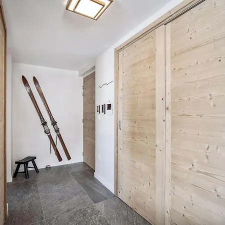 Neuf A Avec Wifi Et Parking - Fr-1-563-147 Courchevel